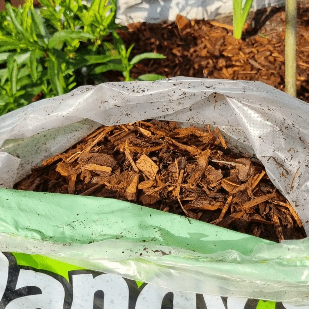 Premium Border Landscaping Bark Mulch 2 Premium Border Landscaping Bark Mulch - Image 2