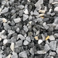 Black Ice Gravel Chippings -Dandys Store BlackIce 2