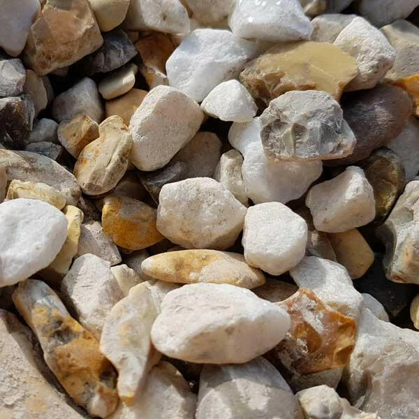 Gold & White Blend Gravel Chippings Bulk Bag 4 Gold & White Blend Gravel Chippings Bulk Bag - Image 4