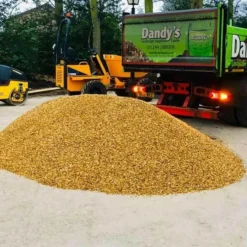 Golden Gravel Chippings -Dandys Store golden gravel